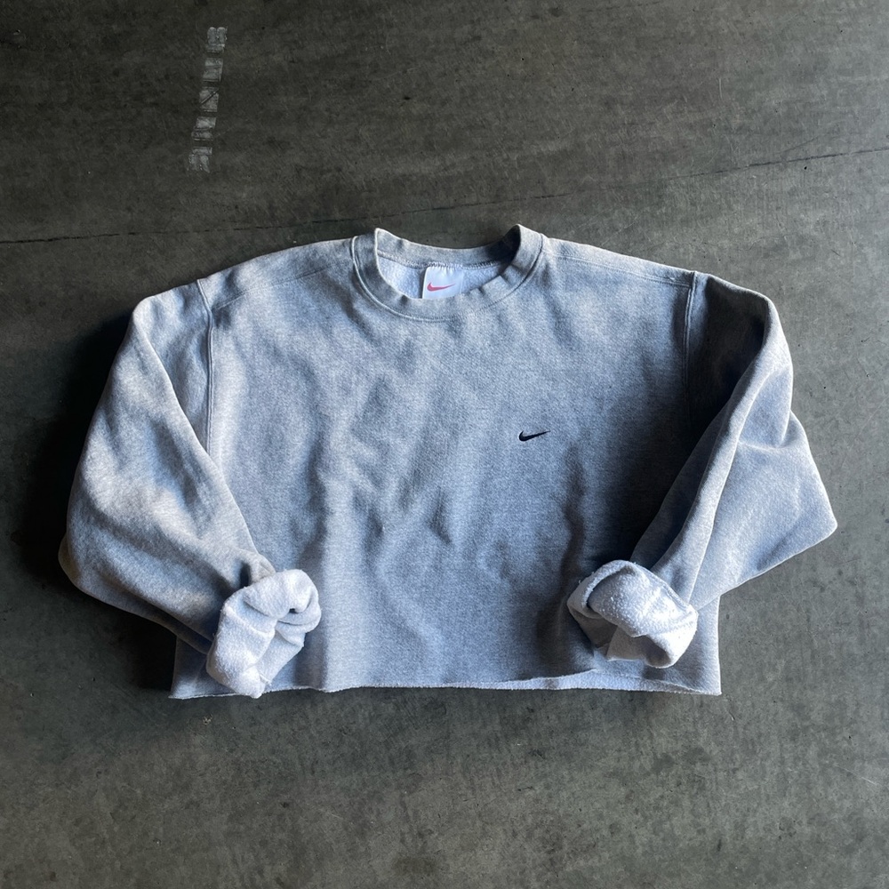 Vintage Nike cropped crew neck